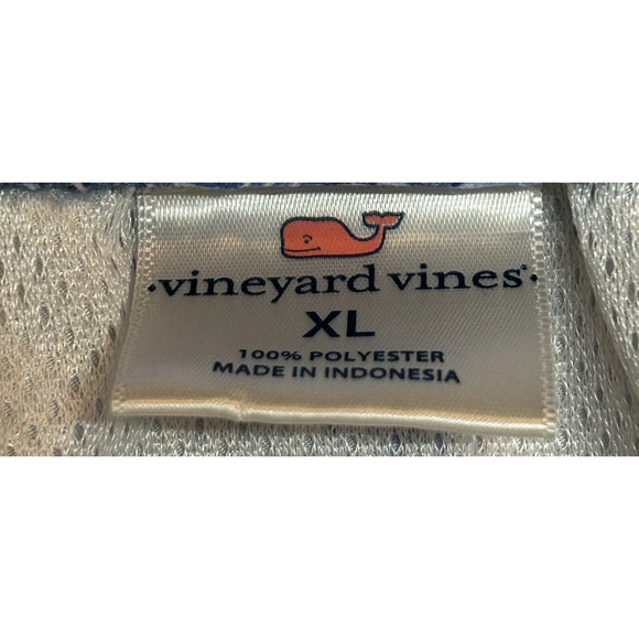 Vineyard Vines Swim Trunks Mens XL Blue Fish Tropical Actual 32X6 Stretch Lined - Picture 7 of 10